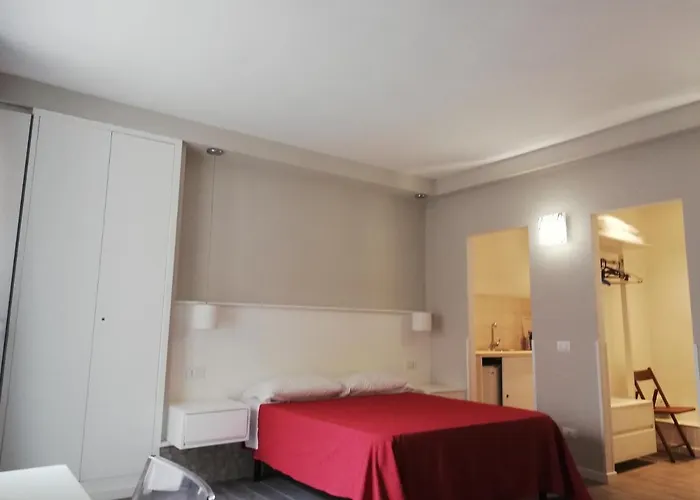 Piazza Bologna 3*